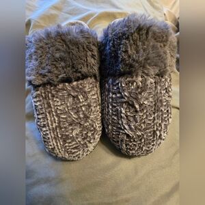 Plush Gray Women's Slippers